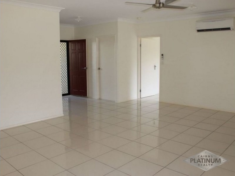 13 Totley Chase, Trinity Park QLD 4879