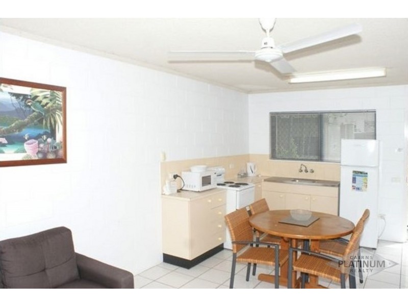 2/63-65 Moore Street, Trinity Beach QLD 4879