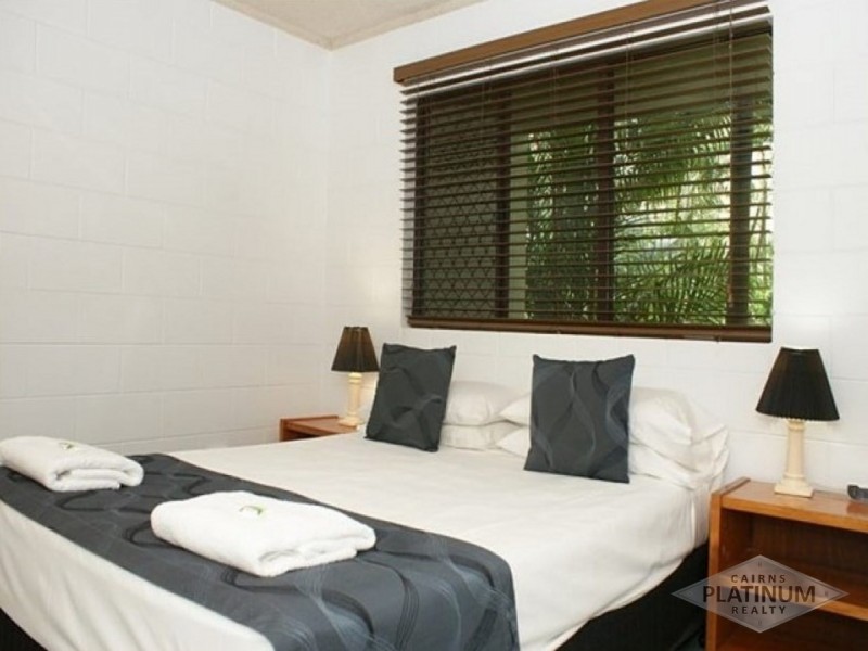 2/63-65 Moore Street, Trinity Beach QLD 4879