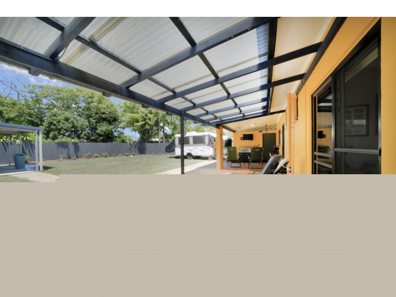 6 Parkway Street, Trinity Park QLD 4879