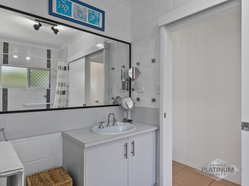 11 Summertime Close, Trinity Park QLD 4879