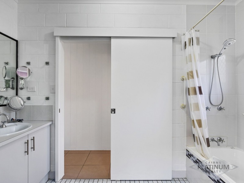 11 Summertime Close, Trinity Park QLD 4879