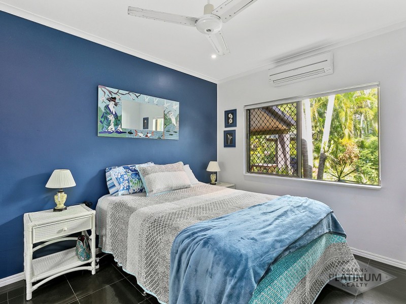 8 Summertime Close, Trinity Park QLD 4879