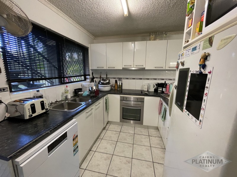 1/63-65 Moore Street, Trinity Beach QLD 4879