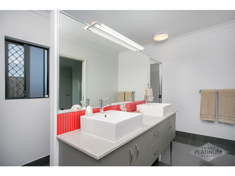 49 Landsborough Drive, Smithfield QLD 4878