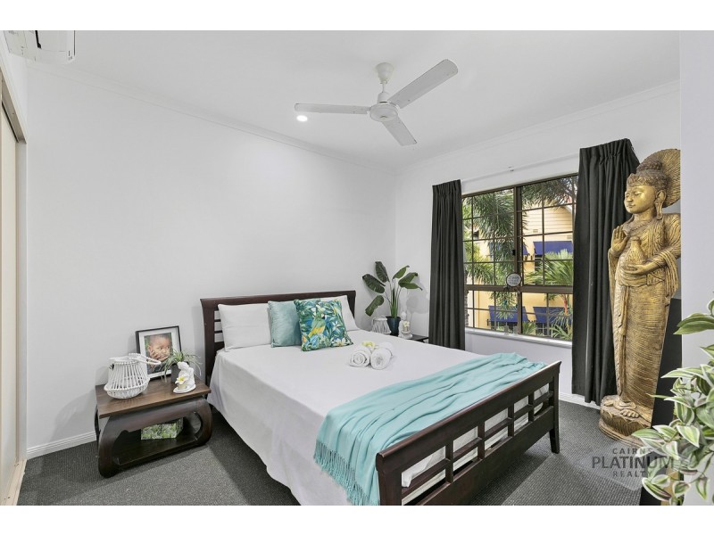 916/2-10 Greenslopes Street, Cairns North QLD 4870