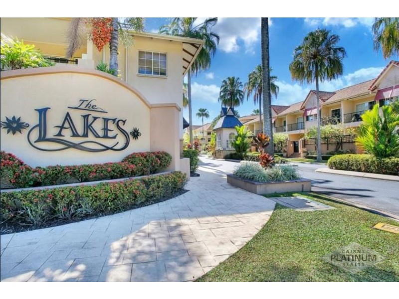 916/2-10 Greenslopes Street, Cairns North QLD 4870