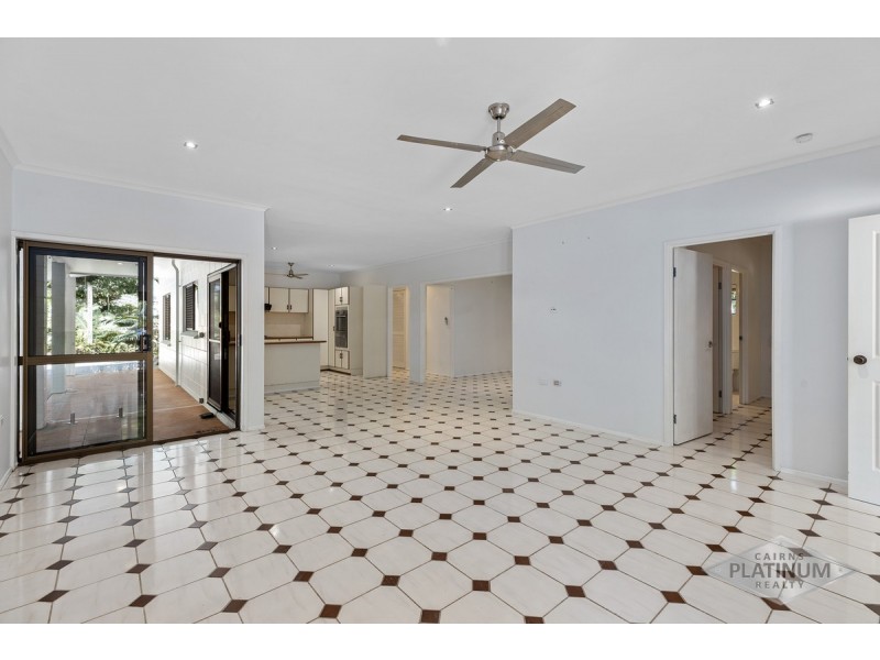 26 Satellite Street, Clifton Beach QLD 4879