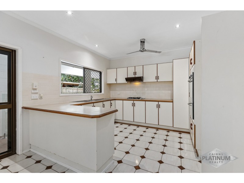 26 Satellite Street, Clifton Beach QLD 4879