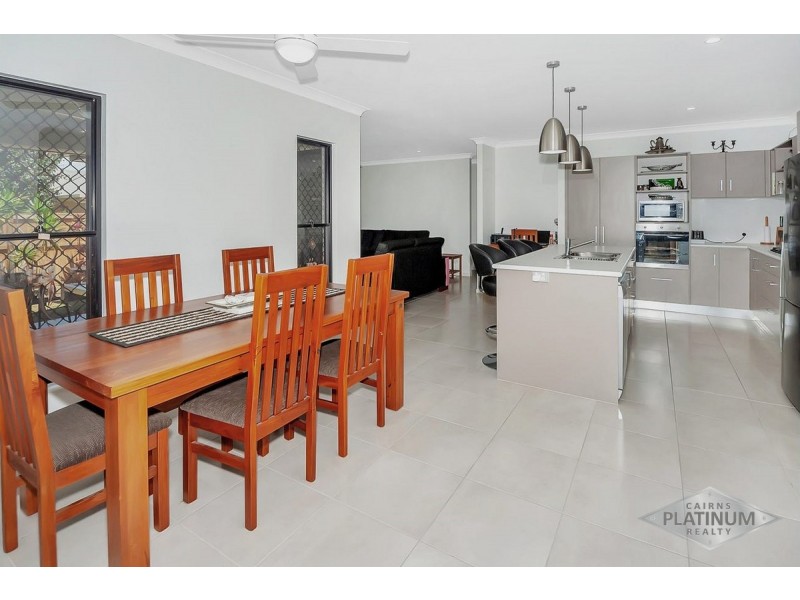 2 Midship Street, Trinity Beach QLD 4879