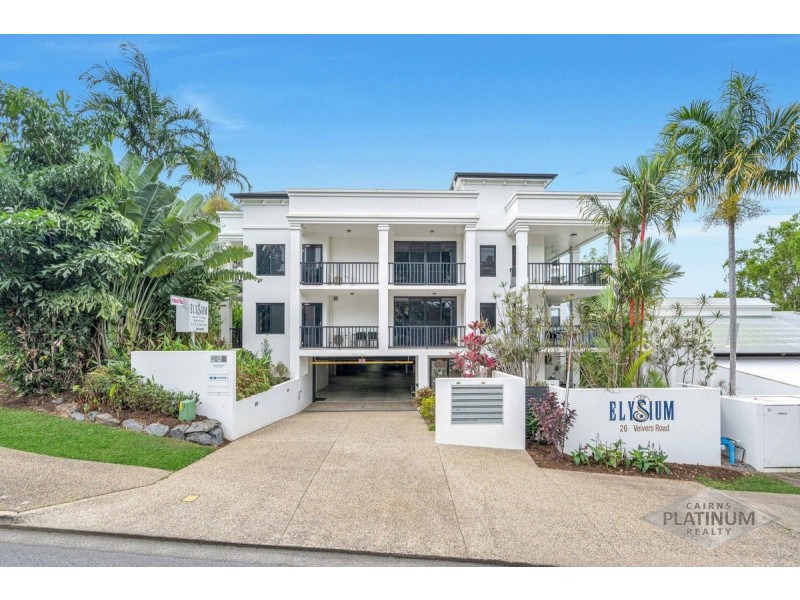 4/2 Oliva Street, Palm Cove QLD 4879