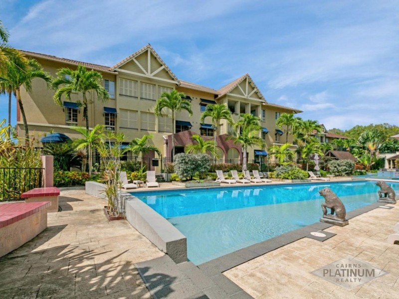 1108/2 Greenslopes Street, Cairns North QLD 4870