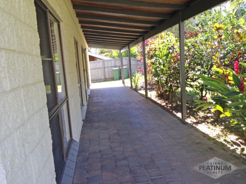 32 Moresby Street, Trinity Beach QLD 4879