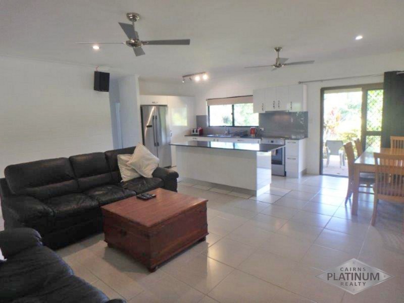 32 Moresby Street, Trinity Beach QLD 4879