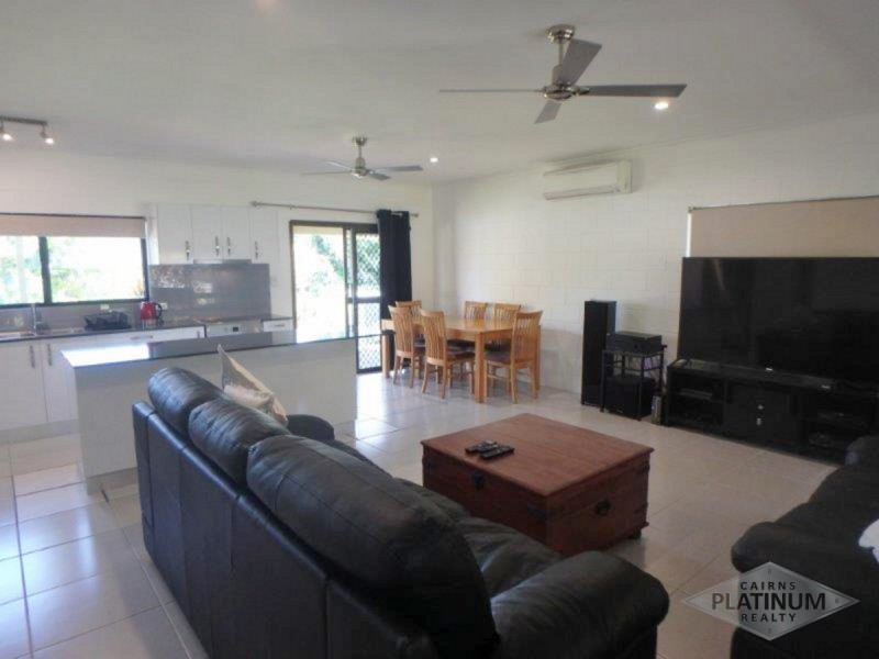 32 Moresby Street, Trinity Beach QLD 4879