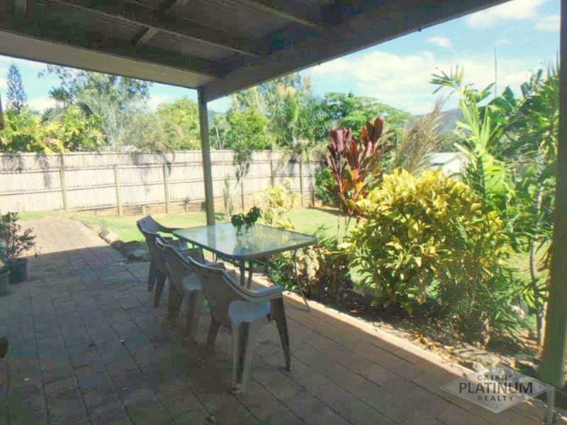 32 Moresby Street, Trinity Beach QLD 4879