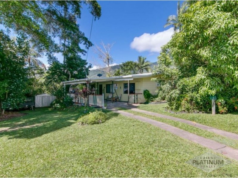 1 Kerryanne Close, Smithfield QLD 4878