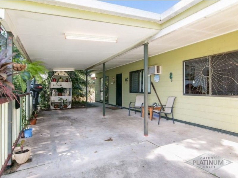 1 Kerryanne Close, Smithfield QLD 4878