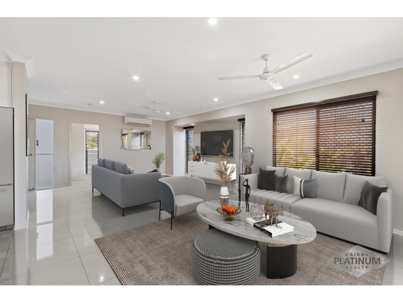 25 The Avenue, Trinity Park QLD 4879