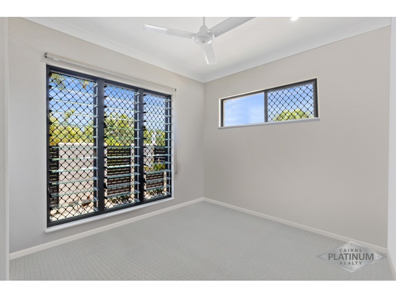 25 The Avenue, Trinity Park QLD 4879