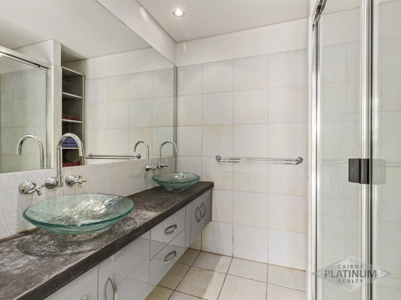 20/22-24 Oyster Court, Trinity Beach QLD 4879