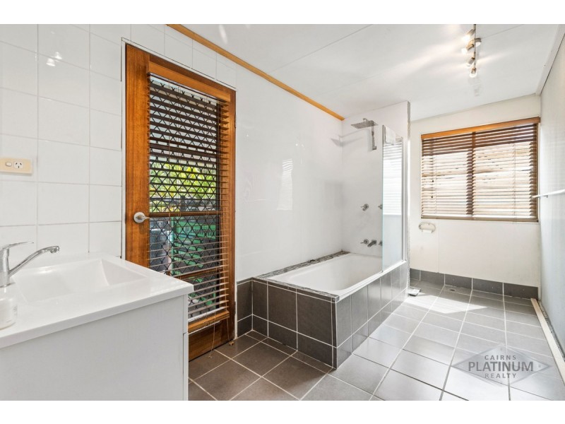 117 Reed Road, Trinity Park QLD 4879