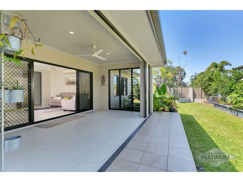 1/64-66 Harbour Drive, Trinity Park QLD 4879