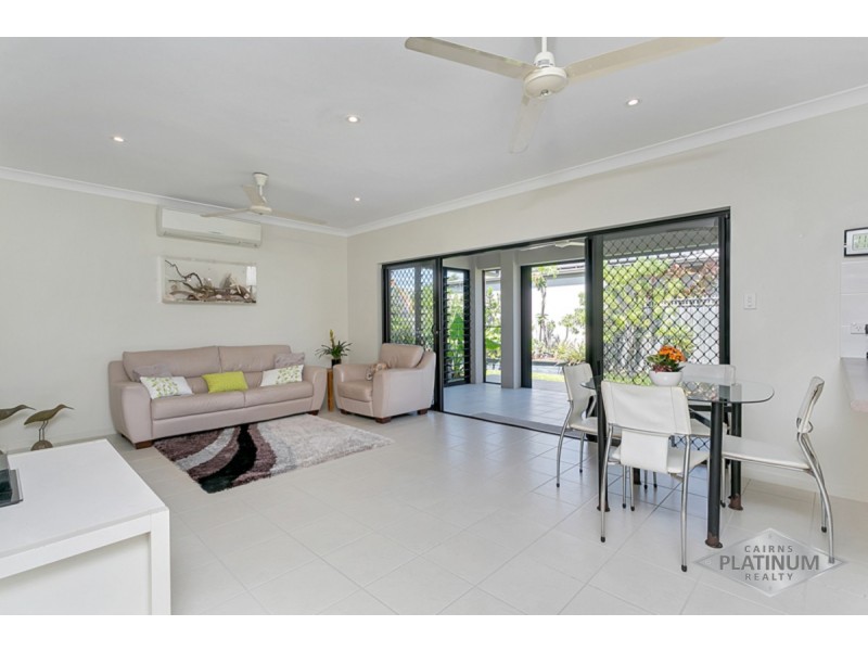 1/64-66 Harbour Drive, Trinity Park QLD 4879