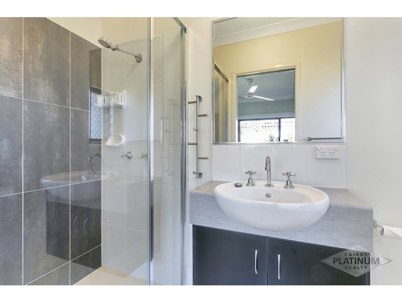 1/64-66 Harbour Drive, Trinity Park QLD 4879