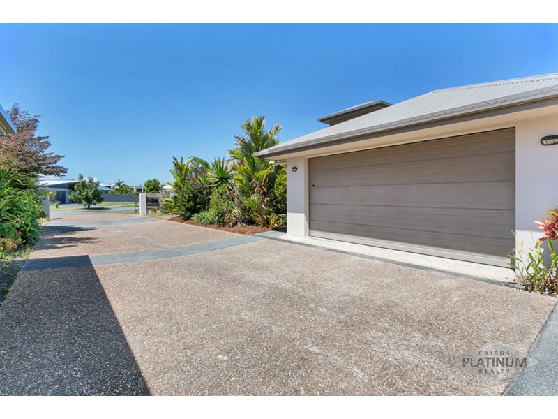 1/64-66 Harbour Drive, Trinity Park QLD 4879