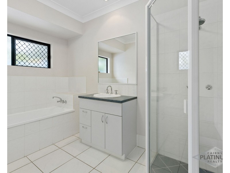 22 Moojeeba Way, Trinity Park QLD 4879