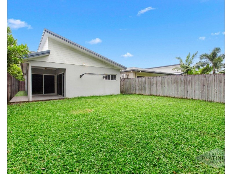 39 Starboard Street, Trinity Beach QLD 4879