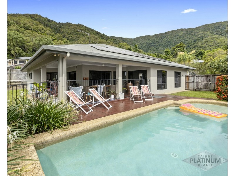 17 Macarthur Close, Palm Cove QLD 4879