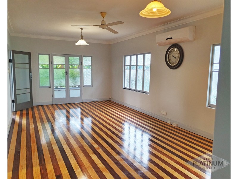 235 Lyons Street, Westcourt QLD 4870