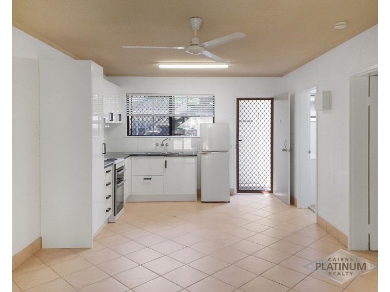 7/63-65 Moore Street, Trinity Beach QLD 4879