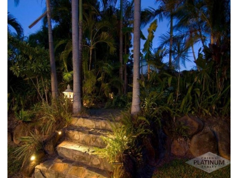 31 Cabarita Street, Kewarra Beach QLD 4879