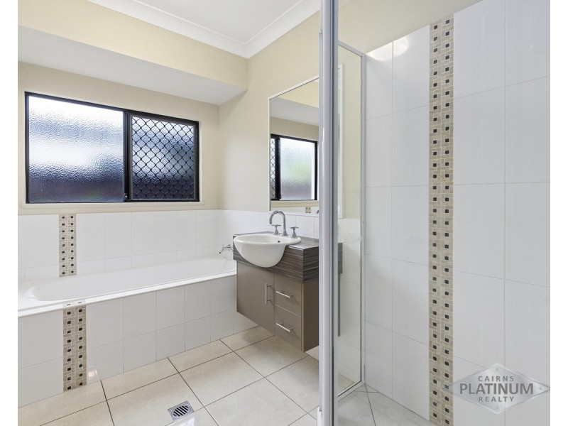 43 Selwyn Circuit, Trinity Park QLD 4879
