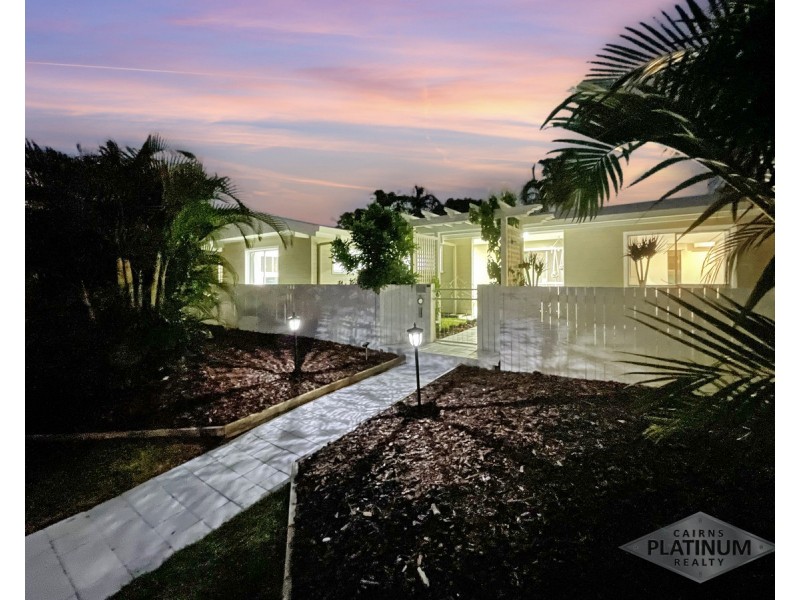 1 Hood Street, Trinity Park QLD 4879