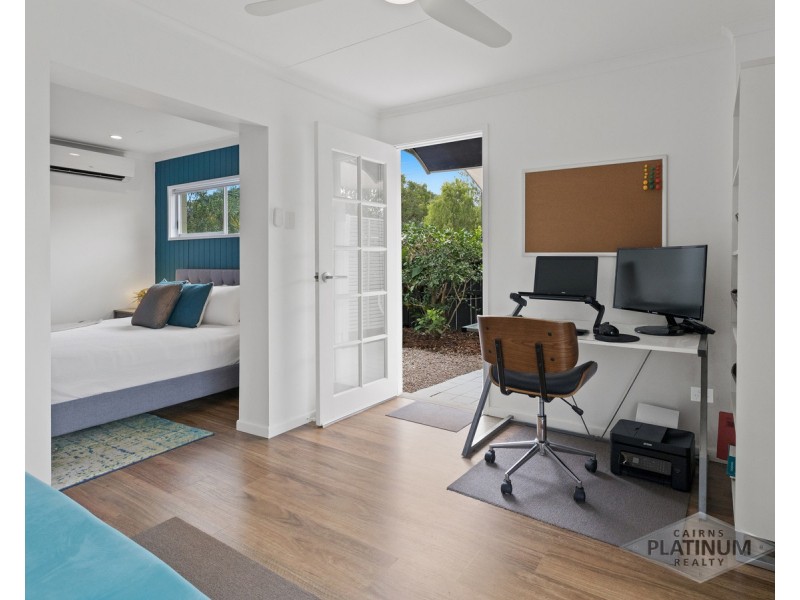 1 Hood Street, Trinity Park QLD 4879