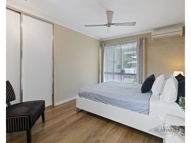 1 Hood Street, Trinity Park QLD 4879