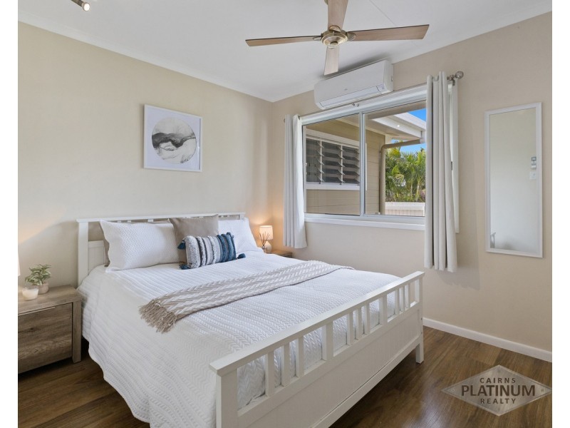 1 Hood Street, Trinity Park QLD 4879