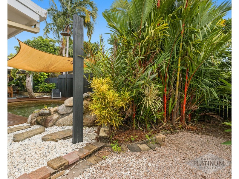 1 Hood Street, Trinity Park QLD 4879