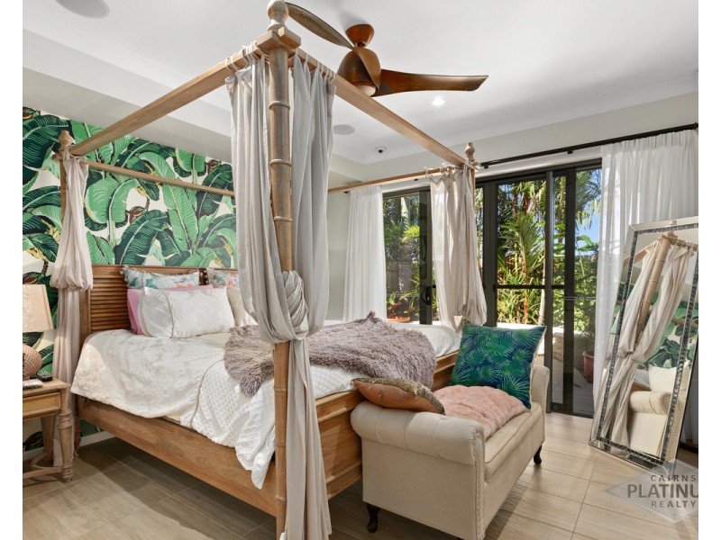 8 Castleton Entrance, Smithfield QLD 4878