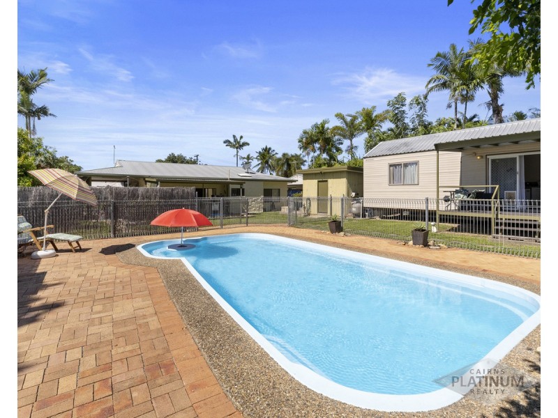 12 Conch Close, Trinity Beach QLD 4879