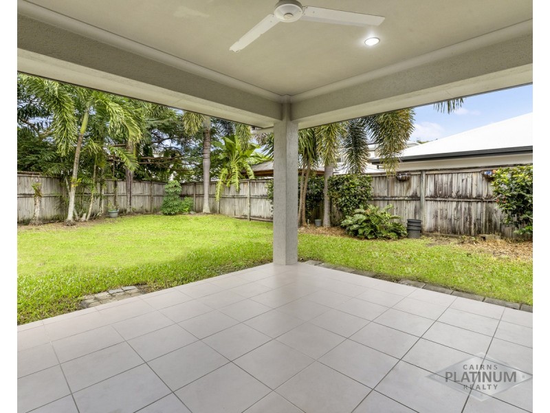 35 Seaways Street, Trinity Beach QLD 4879