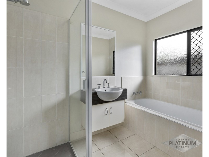 35 Seaways Street, Trinity Beach QLD 4879