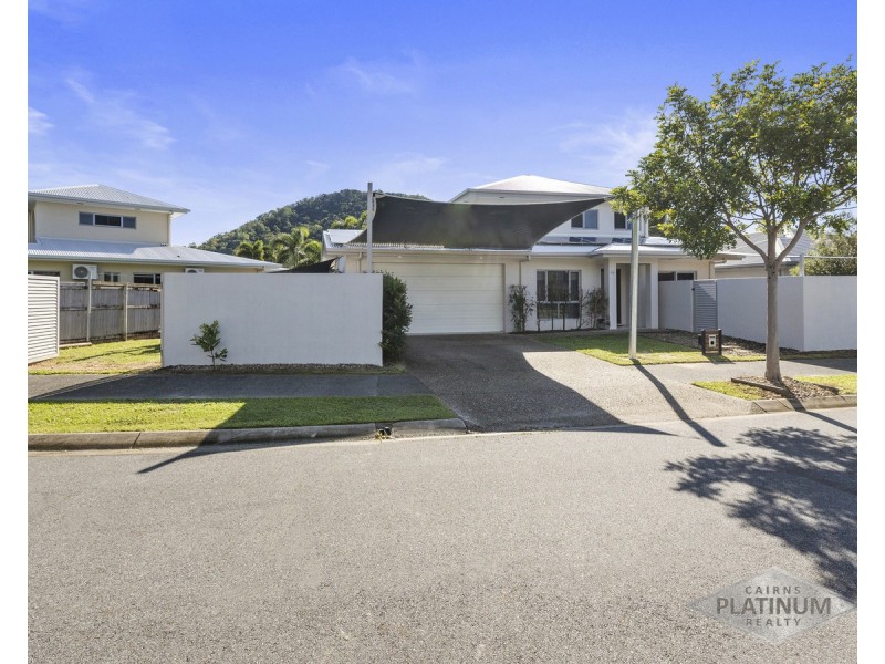 67 Seaways Street, Trinity Beach QLD 4879