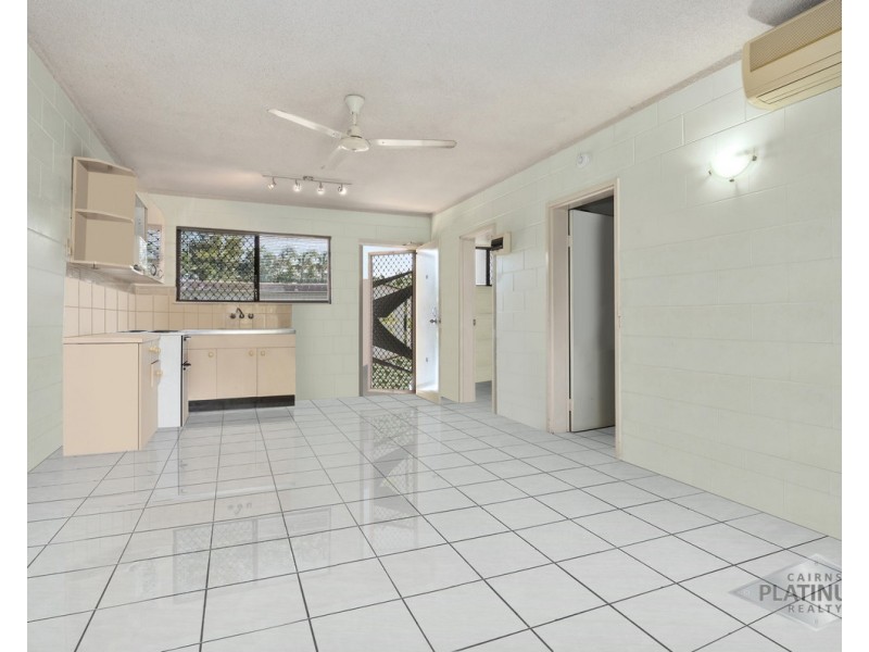 11/63-65 Moore Street, Trinity Beach QLD 4879