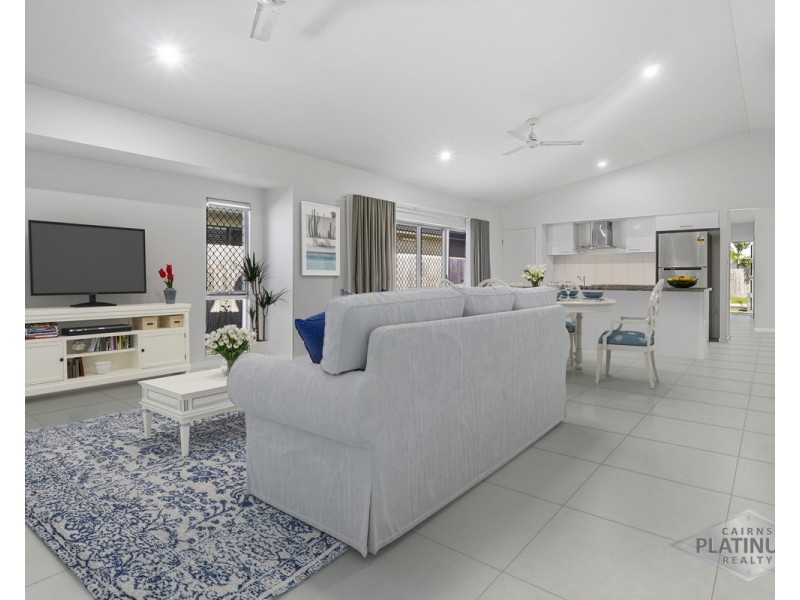 41 Thornborough Circuit, Smithfield QLD 4878