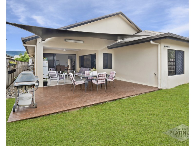 25 Seton Street, Trinity Park QLD 4879
